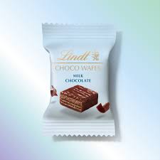 Lindt Milk Chocolate Wafers 300g